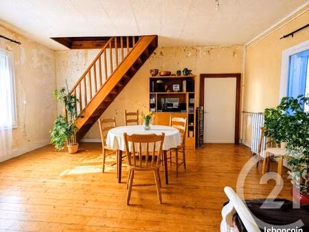 appartement 5 pièces 63 m²