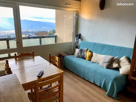 joli appartemement avec vue panoramique