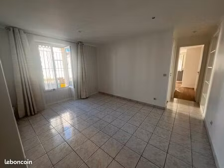 3 pièces de 49 m2 à louer à malakoff