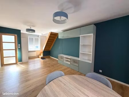 maison 4 pièces 70 m²