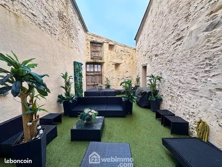 maison de ville 8 pièces 220 m²