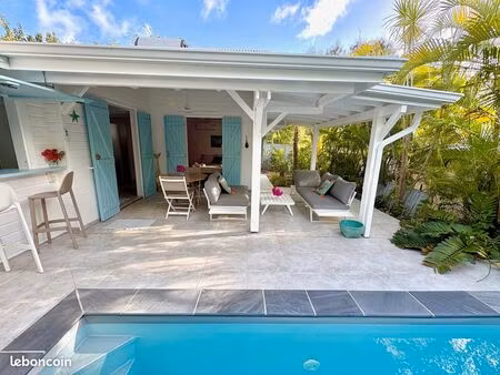 maison en bois f2 meublee de 50m2 avec piscine citerne wifi parking