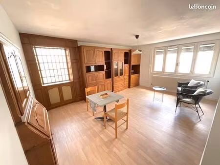 maison de village 4 pièces 90 m²