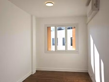 t3 rénové avec climatisation