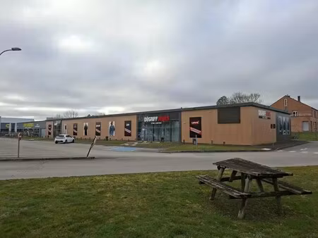 location commerce pont sainte marie 10150 293m² à 1158m²