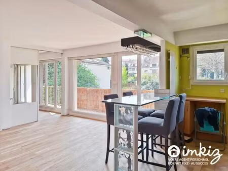 appartement 2 pièces lumineux avec grand balcon