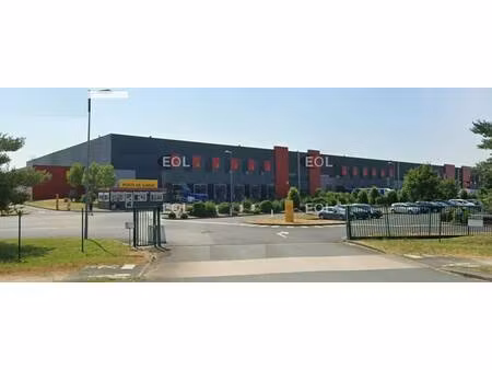 location entrepôt 5 000 m² à 16 094 m²