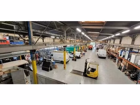vente local d'activités 1 682 m²