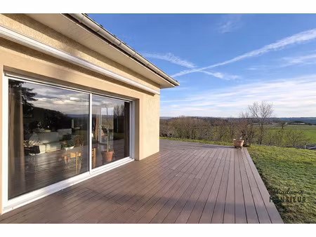 maison familiale avec vue