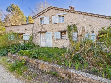 maison en pierre avec piscine et vue village - claviers
