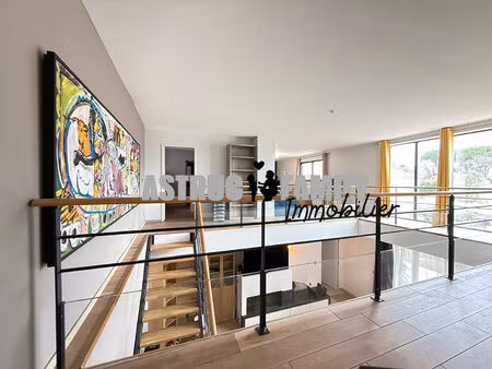 st laurent d'aigouze - proche centre ville - maison 4 chambres - jardin - volumes