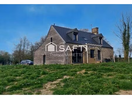 maison en pierre débordant de charme