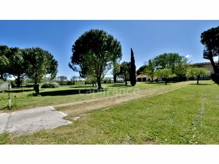 rare sur le secteur : maison de caractère avec grand parc  autonomie électrique et possibi