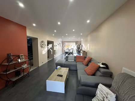 grande maison de village de 165 m2-calme a serres