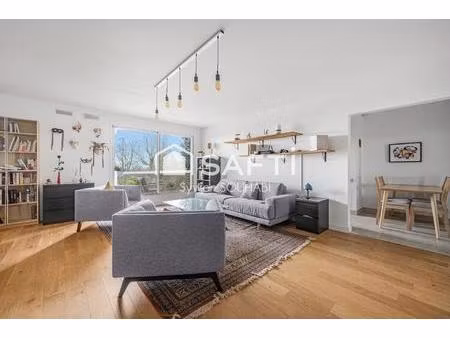 appartement lumineux  totalement rénové en 2022 avec une vue dégagée sur paris