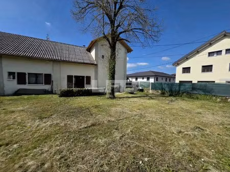 maison de ville 150 m²/sous-sol/jardin 400 m²