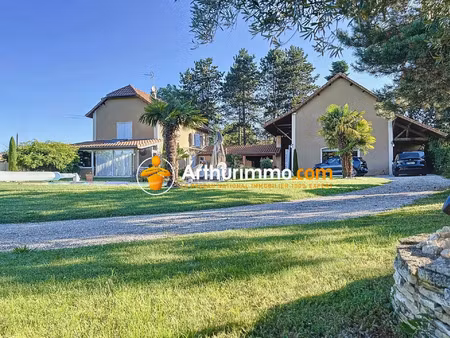 vente maison 6 pièces 210 m2 à soleymieu