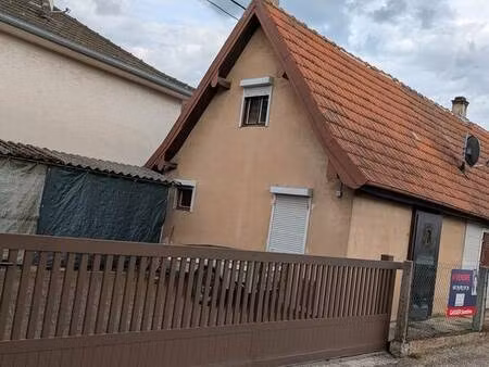 maison 50 m² à rénover entièrement ou à démolir – fort potentiel