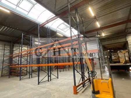 entrepot 370m2 a louer saint soupplets