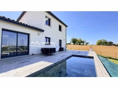 gimont villa contemporaine à la campagne !