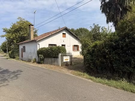 maison gasconne à rénover sur 850m2 de terrain clos à 5 minutes de nogaro