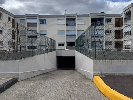 location local commercial sete 34200