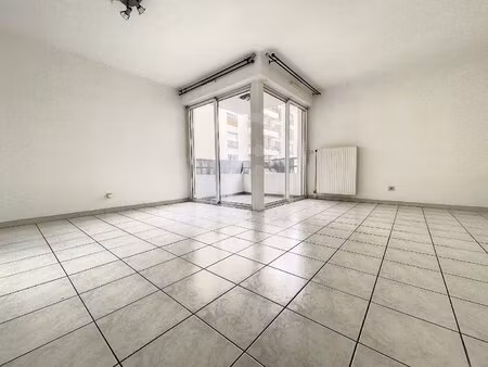 location appartement 2 pièces 46m² montpellier 34000
