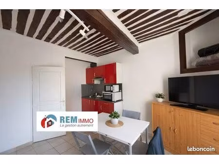 studio 1 pièce 23 m²