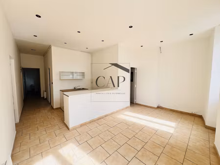 à vendre — appartement t2 de 45 m² — marseille 10e (la capelette)