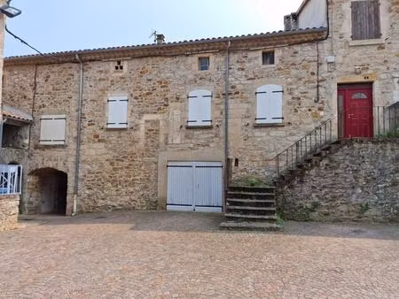 maison de village