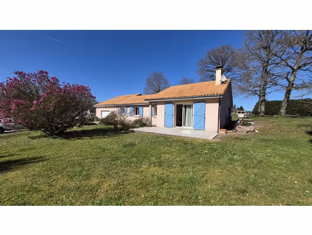 à vendre maison familiale avec grand parc arboré