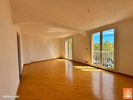 appartement 3 pièces 71 m²