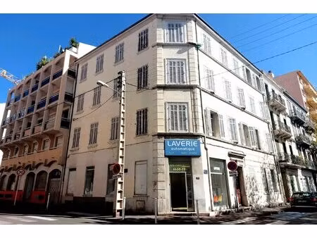 achat : maison (83000)