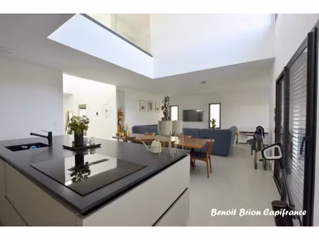 maison à vendre la chapelle des fougeretz 6 pièce(s) 188m2 506 000€