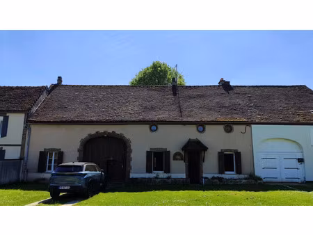 maison à vendre villechetive 8 pièce(s) 187m2 146 500€