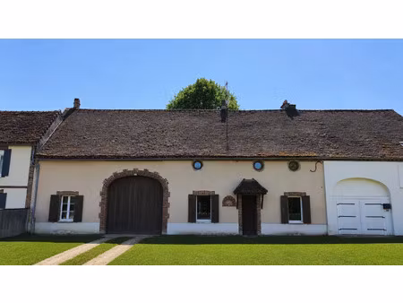 maison à vendre villechetive 8 pièce(s) 187m2 146 500€