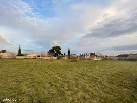 terrain 445 m² plan d orgon