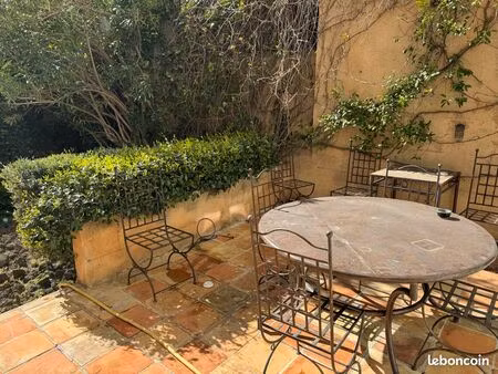 particulier vends t3/4 notre dame du mont