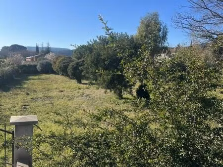 terrain 592 m² cassis