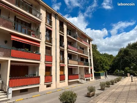 71m2 aix en pce cours gambetta