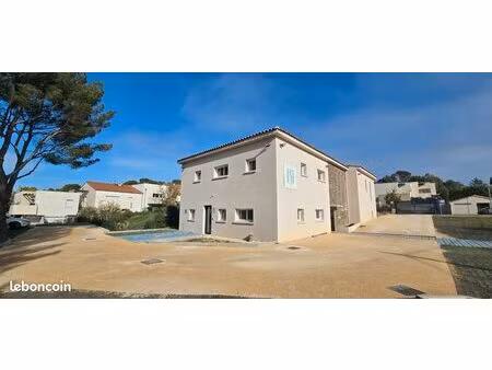 location box cabinet paramédical