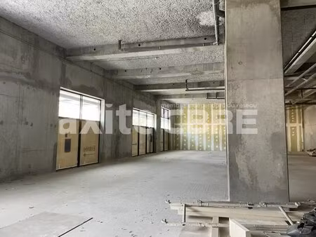 location local commercial 134m² bourgoin jallieu 38300