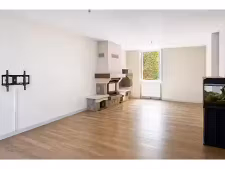vente maison 11 pièces 219.45 m² à montaignac-saint-hippolyte (19300)  142 000 €