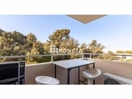 t4 dernier étage avec terrasse et parking