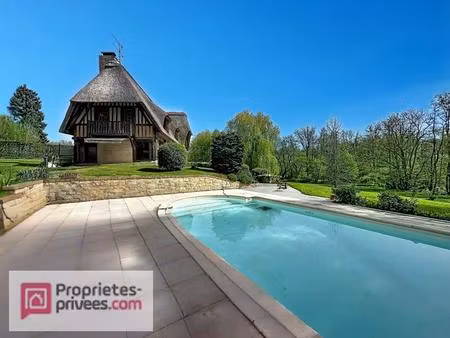 à 6 minutes de deauville élégante chaumière normande au coeur d'un domaine naturel de 3 he