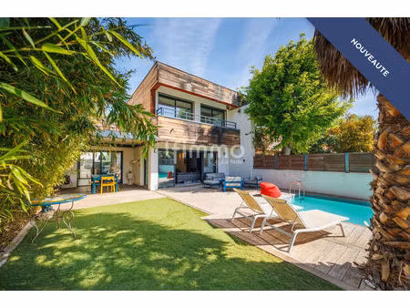 saint barnabé village / maison / piscine