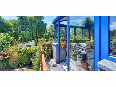 maison familiale avec agréable jardin