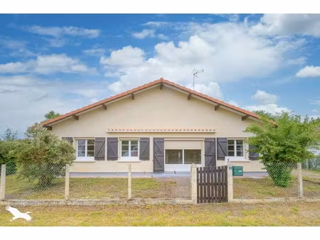 vente maison 5 pièces 90 m² à labouheyre (40210)  195 000 €