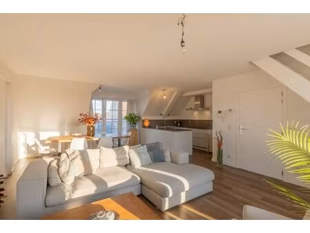 uitzonderlijk ruim dakappartement te knokke-westkapelle