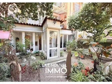 appartement de luxe 2 chambres en vente à marseille  france